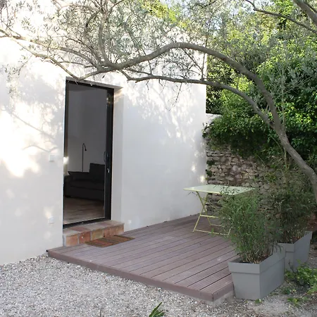 La Rose Bed and breakfast 3*