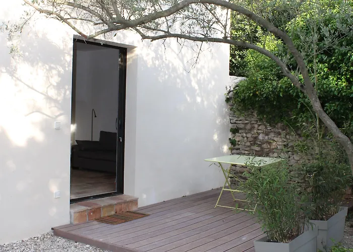 La Rose Bed & Breakfast 3*